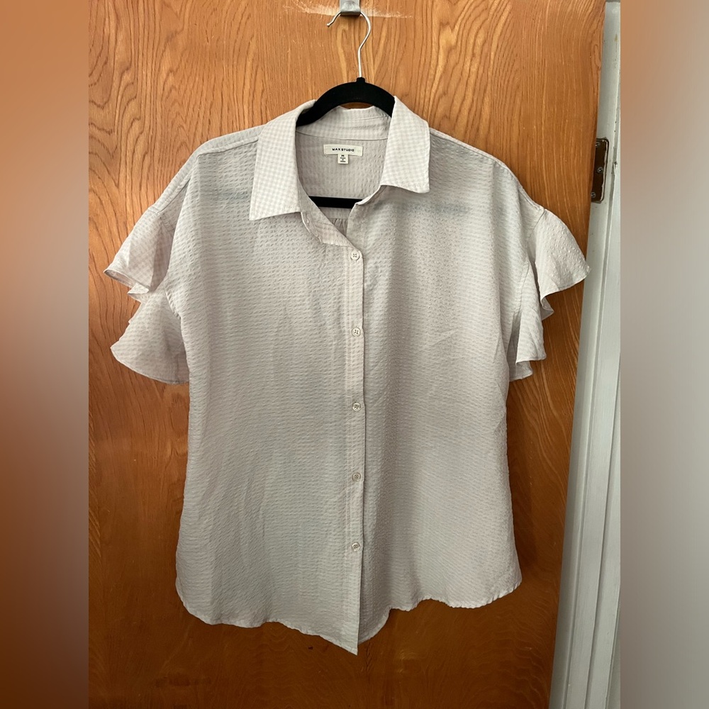 Max Studio flare sleeve seersucker blouse M